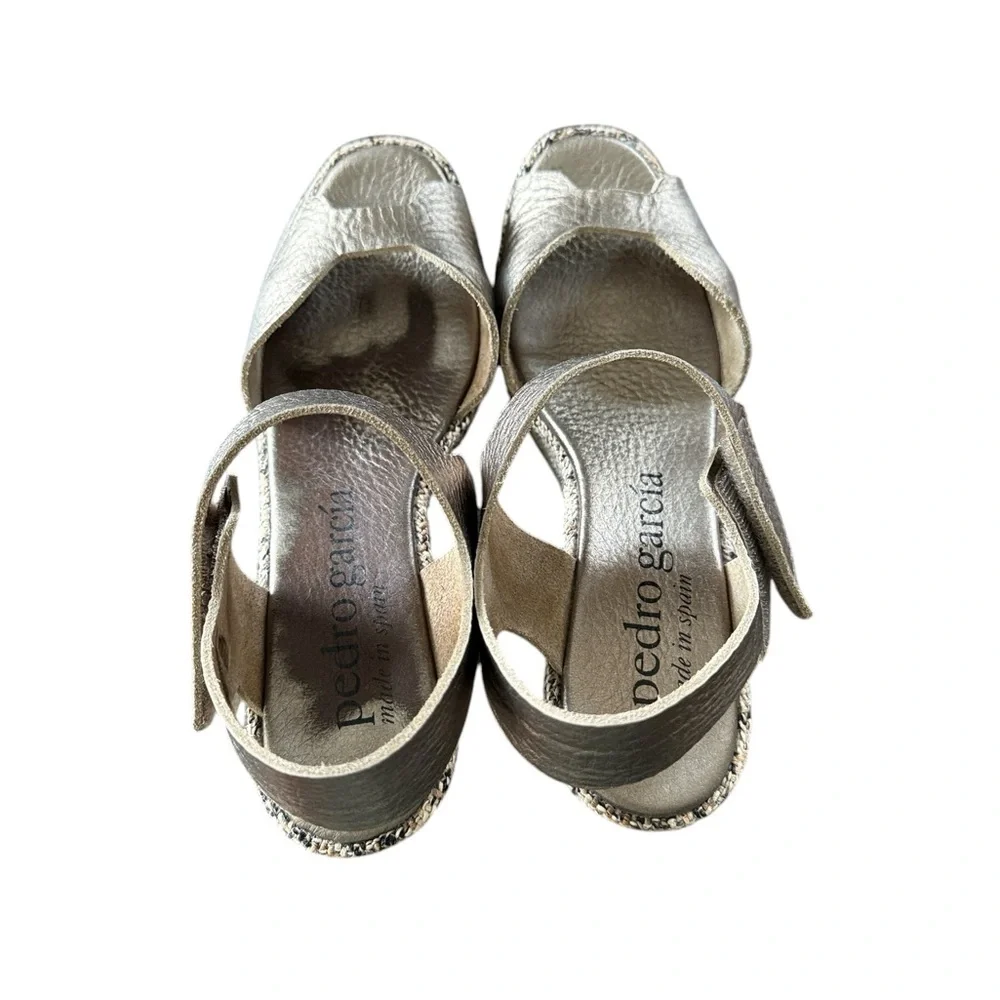 Pedro Garcia Fama Metallic Leather Wedges  With Jute Wrapped Platform Size 39.5